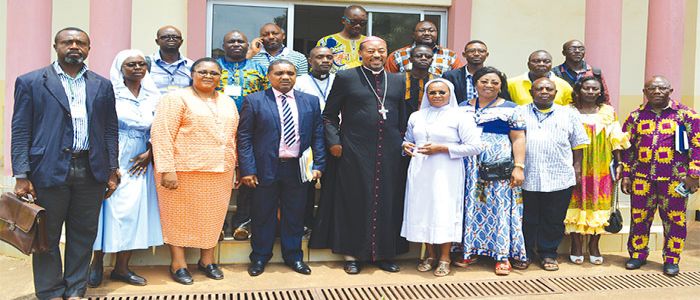 Communication de l’église catholique: priorité à la formation des professionnels Communication de l’église catholique: priorité à la formation des professionnels
