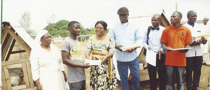 Centre: soutien aux jeunes agriculteurs